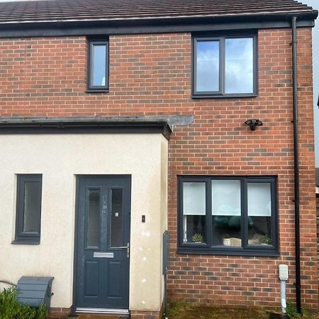 Village House St Mellons - Close To A48 And M4 Κάρντιφ Εξωτερικό φωτογραφία