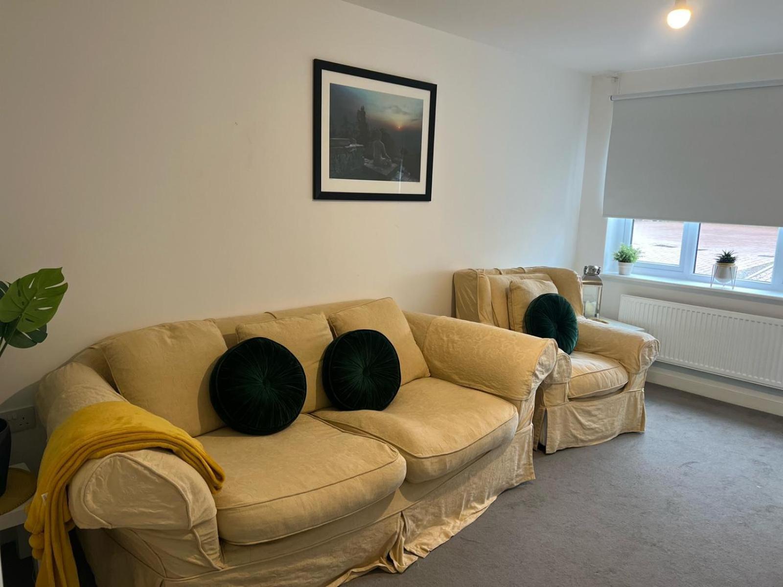 Village House St Mellons - Close To A48 And M4 Κάρντιφ Εξωτερικό φωτογραφία